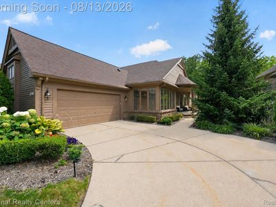13648 Eaton Dr