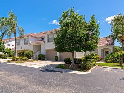 6835 Fairview Ter #6835