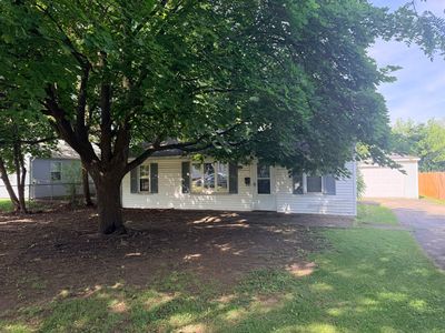 1403 Hosmer St