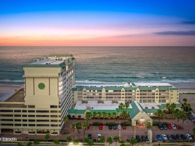 2700 N Atlantic Ave #703