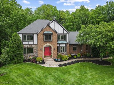 868 Bentley Place Blvd