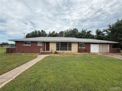 Property at 168 Crescent Dr, Lebanon, MO