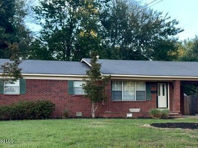 Property at 105 Southern Ave, Senatobia, MS