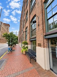 1107 S Peters St APT 117
