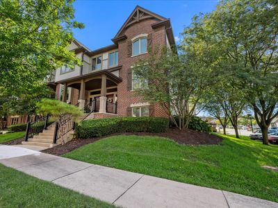 301 Brownstone Dr