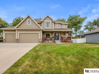 5251 Waterford Avenue Cir