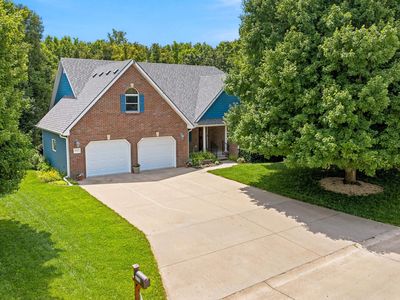8720 Eagles Landing Dr