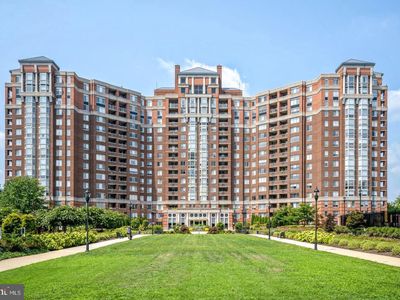 5809 Nicholson Ln APT 307