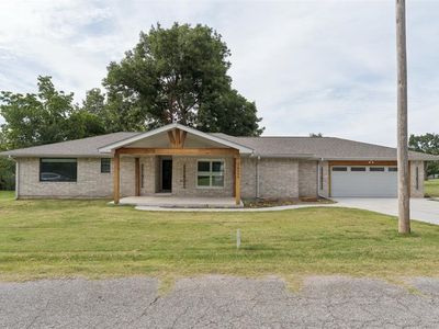 Property at 20699 Hensel St, Harrah, OK