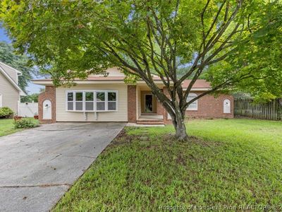 4704 Bent Pine Dr