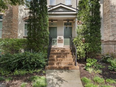 1250 La Vista Cir NE