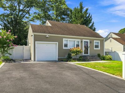 80 E 20th Street