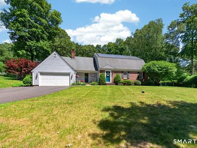 40 Southshire Drive