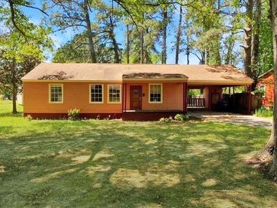 1104 Pinckney Ave