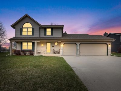 W210N16451 Dundee COURT