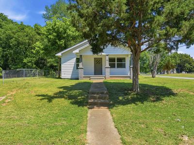 Property at 609 Hickory St, Tuscumbia, AL