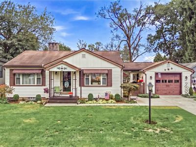 119 East Ave