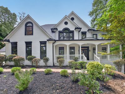 651 Vinings Estates Dr SE