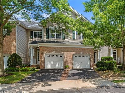 75 Truman Ave