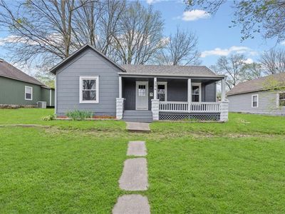 304 E Shawnee St
