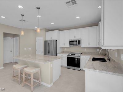 7104 Stockton Dunes St