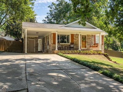 16 Eastdell Rd NE