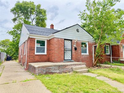 8167 House St