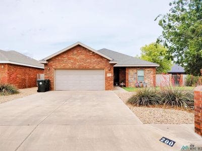 200 Almond Tree Ln