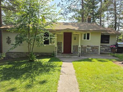 5165 Sea Lion Lake Rd