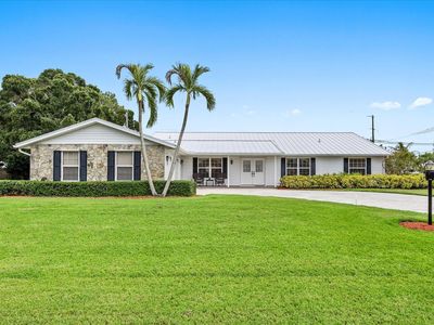 2375 NW Cove View