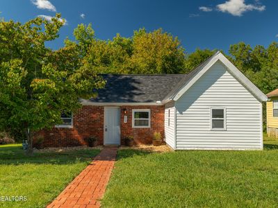 Property at 618 Glendale Ave, Clinton, TN