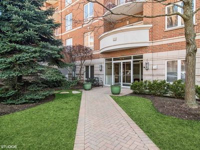 819 Graceland Ave APT 404