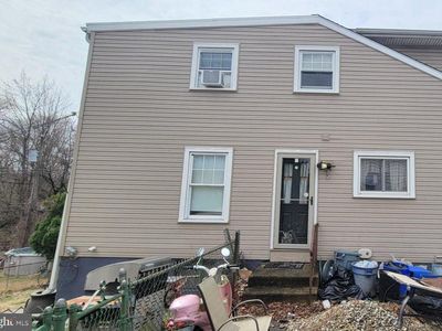 545 E Winona Ave