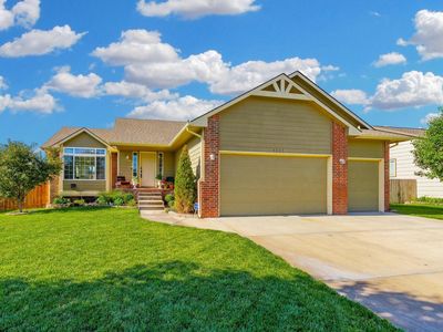 3227 S Blue Lake Ct
