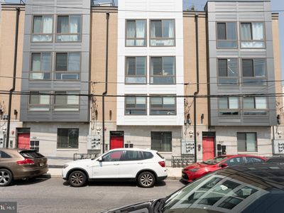 325 E Allen St APT 1