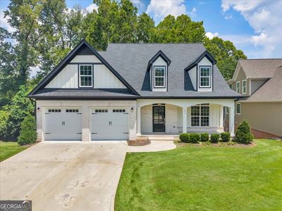 203 Oberon Pl N