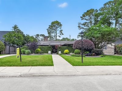 10034 Meadow Lake Ln