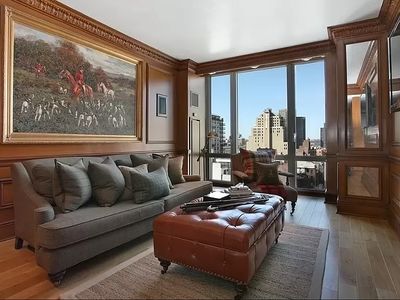 310 W 52nd St APT 10D