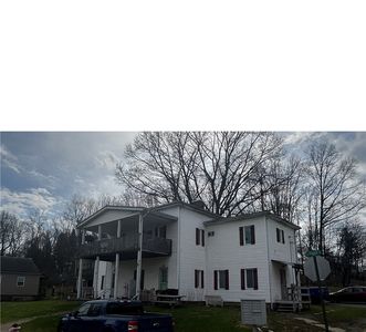 248 N Maple St