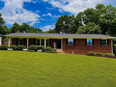 4818 Hillsdale Cir