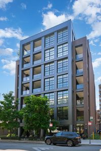 351 W Huron St UNIT 4