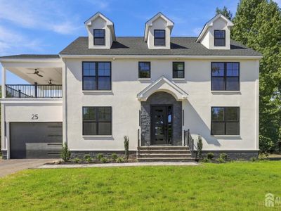 25 Lamar Ave