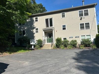 123 New River Rd APT 2