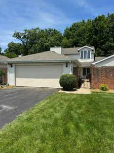 424 Deerpath Dr W