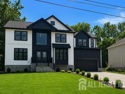 80 Gaywood Ave