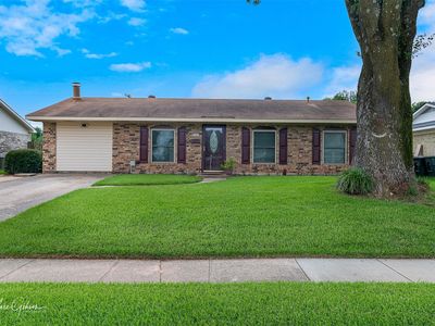 1523 Holiday Pl