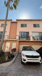 2107 SE 10th Ave APT 827