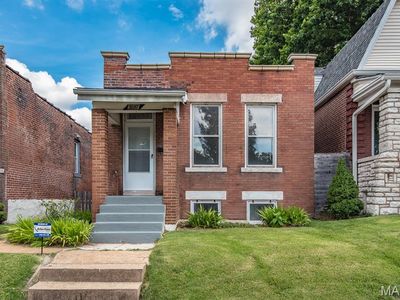 3957 Humphrey St