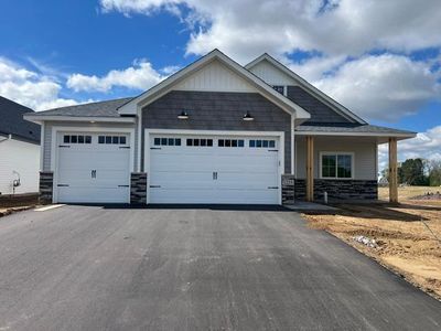 1225 Honeysuckle Ln