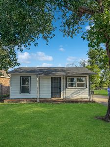 1013 Joe Bailey St